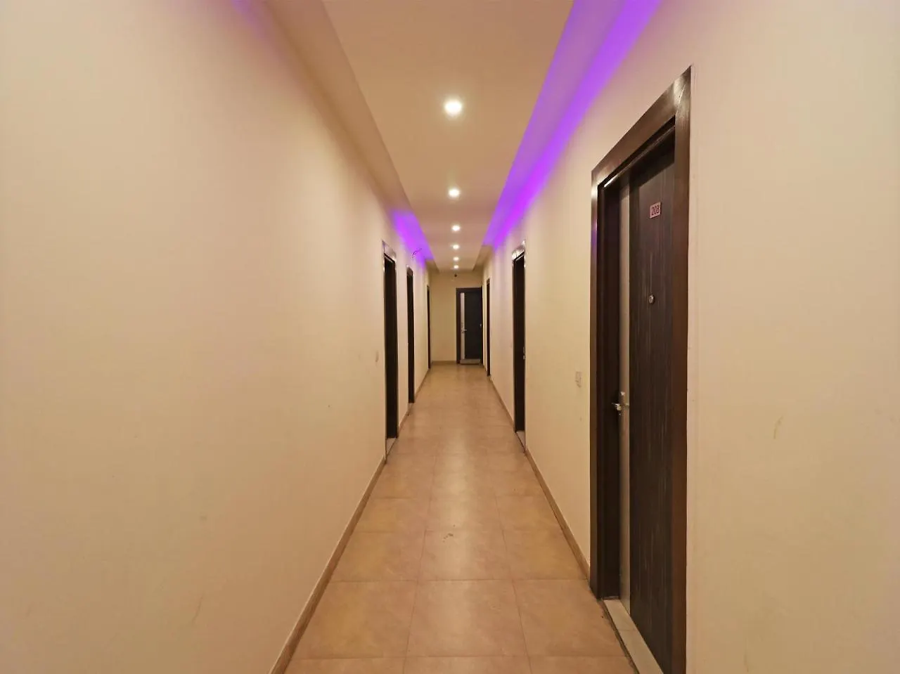 Oyo 6495 Hotel Eden Greens Gurgaon Indie