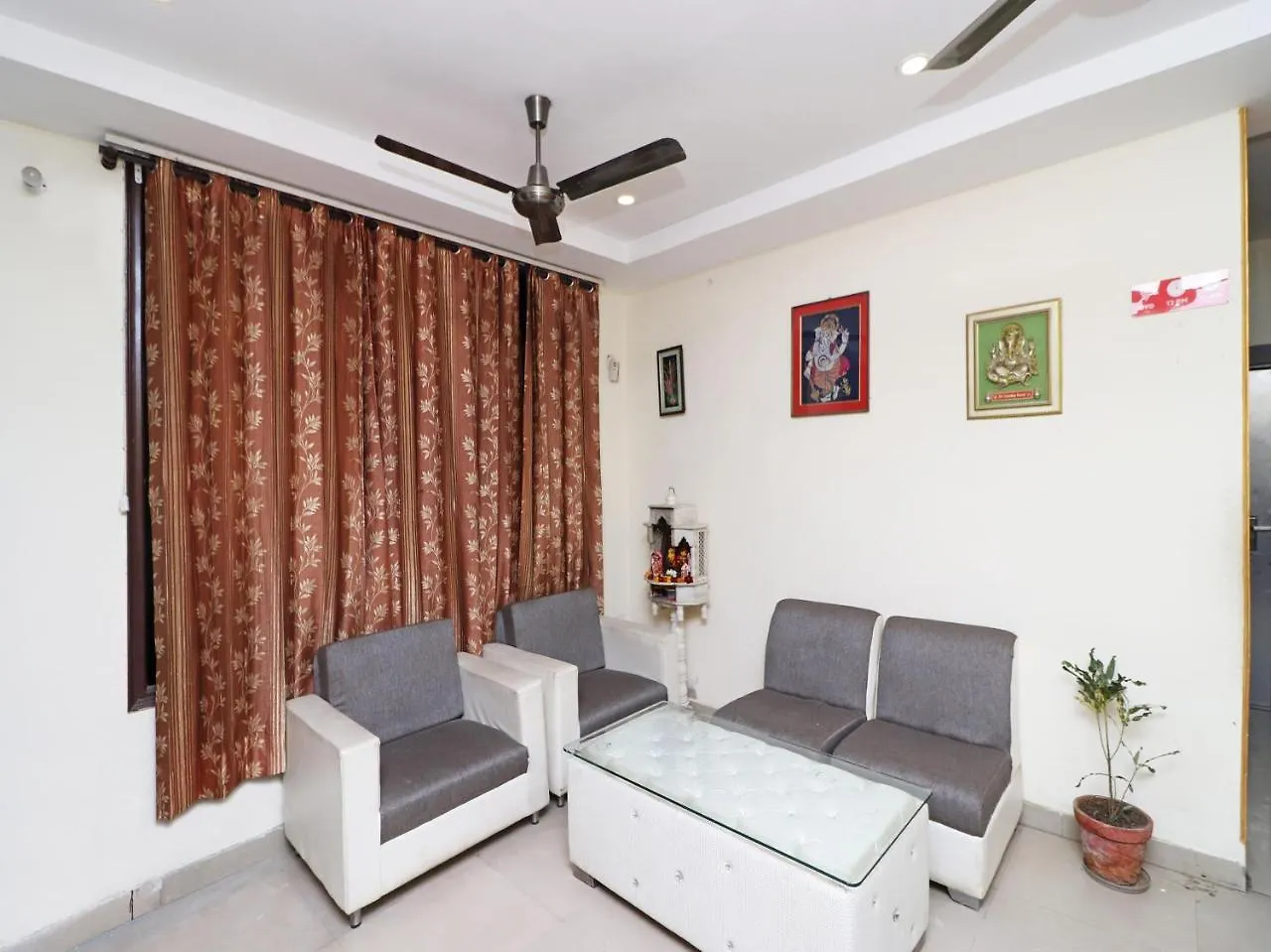 Oyo 6495 Hotel Eden Greens Gurgaon