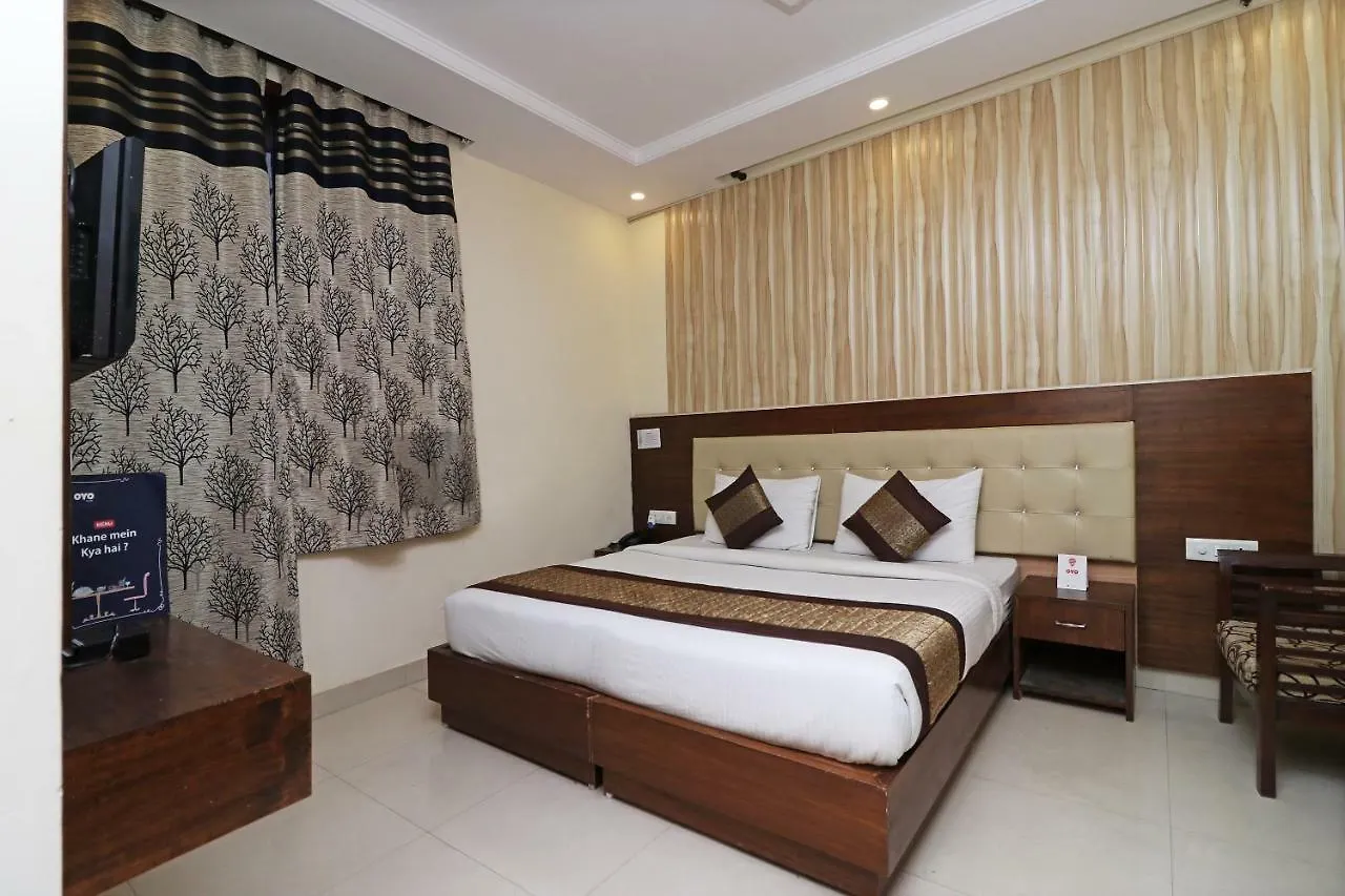 Oyo 6495 Hotel Eden Greens Gurgaon